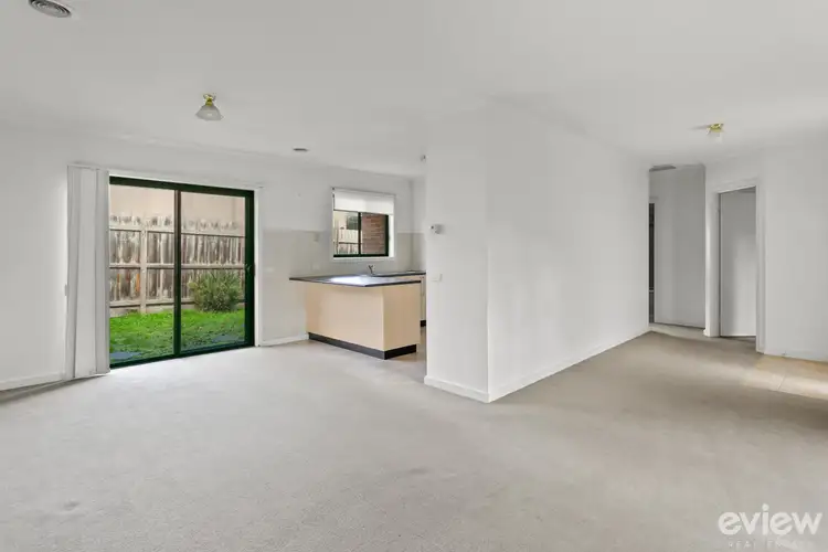 Third view of Homely unit listing, 2/5 Ashleigh Avenue, Frankston VIC 3199
