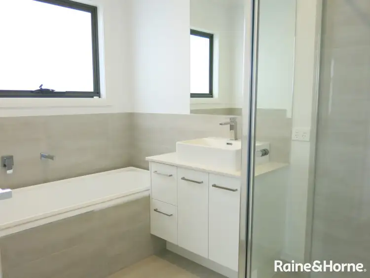 Seventh view of Homely house listing, 24 Great Barr Cresent, Caroline Springs VIC 3023