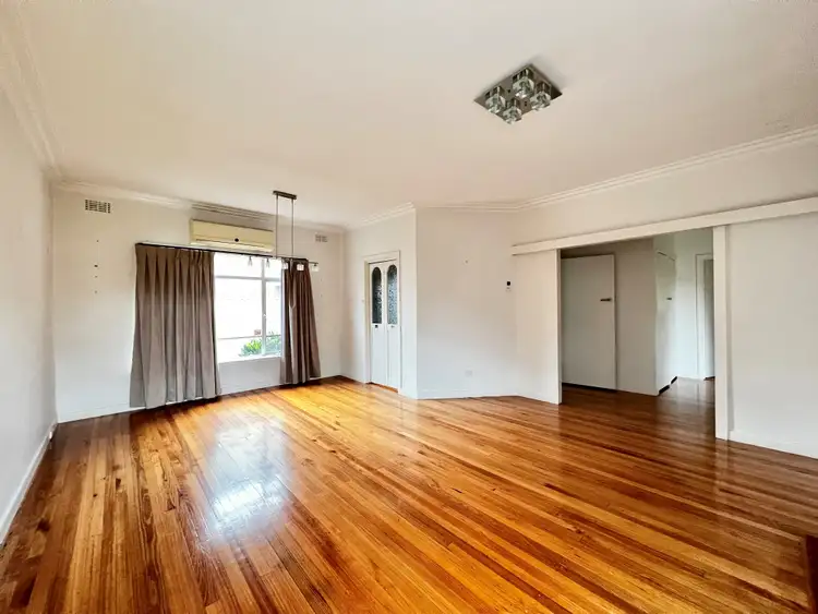 Fourth view of Homely unit listing, 1/5 Ward Avenue, Oakleigh South VIC 3167