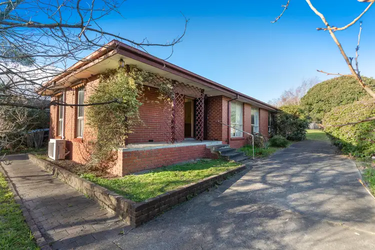 Main view of Homely house listing, 10 Valley Road, Frankston VIC 3199