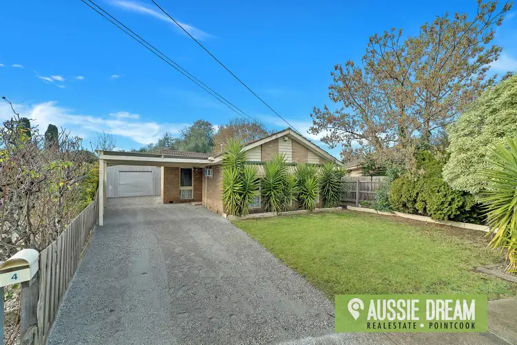 4 Eyre Street, Melton South VIC 3338