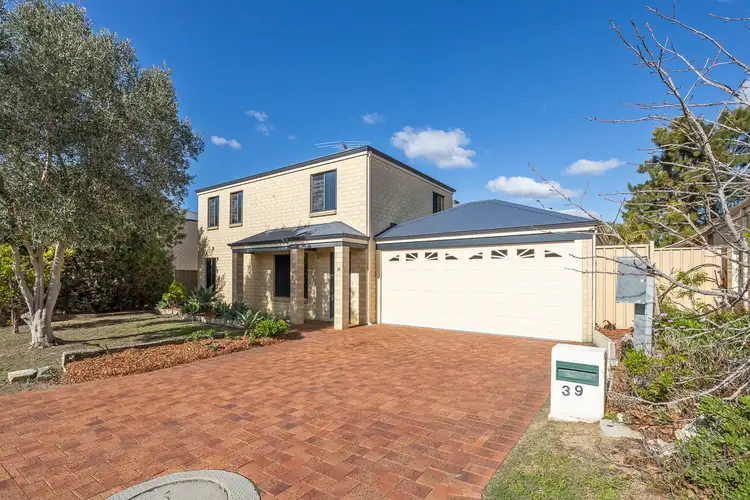 39 Stradbroke Gardens, Ridgewood WA 6030