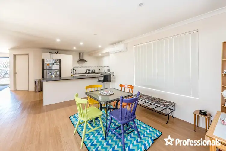 Fourth view of Homely unit listing, 25 Flores Road, Wonthella WA 6530
