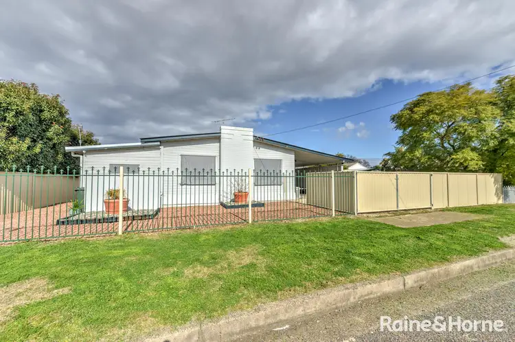 Main view of Homely house listing, 8 Jenkin Street, Tamworth NSW 2340
