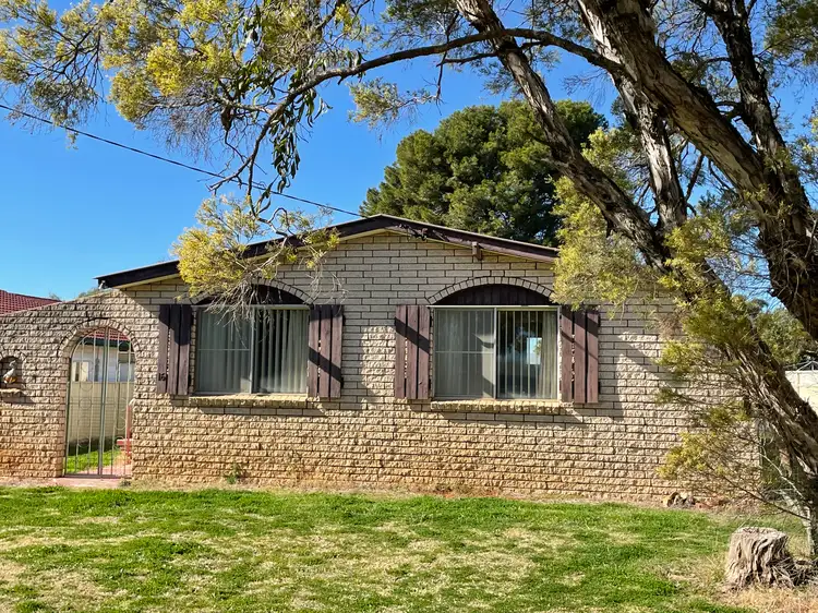 16 Wukawa Street, Narrabri NSW 2390