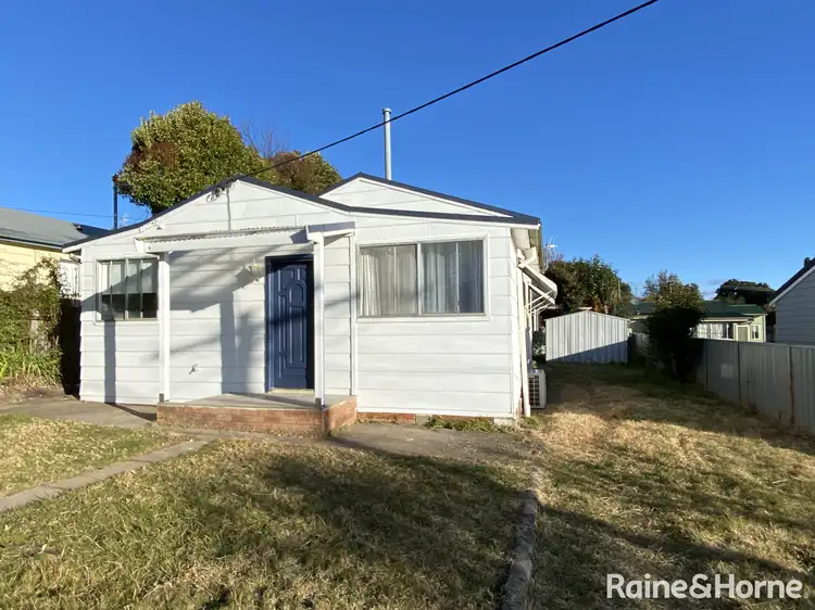16 Buna Street, Orange NSW 2800