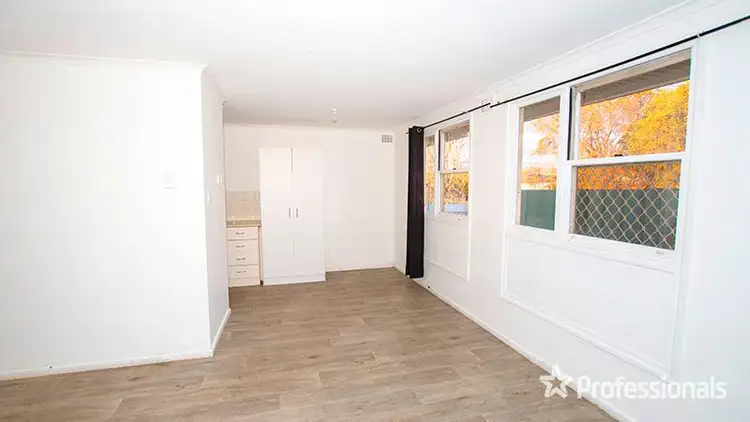 Seventh view of Homely house listing, 3 Hardy Street, West Tamworth NSW 2340