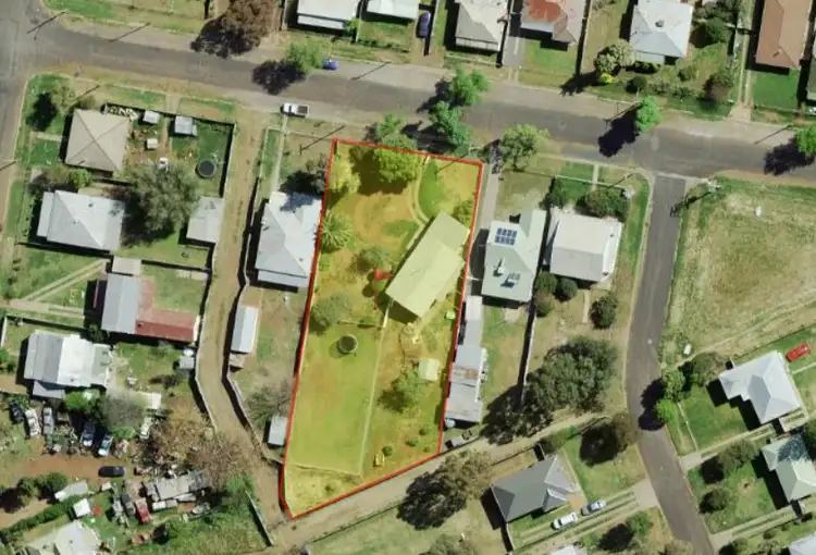 Fourth view of Homely house listing, 5 Dibbs Street, Wellington NSW 2820