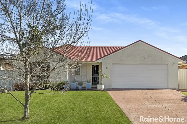 9 Hannah Place, Worrigee NSW 2540