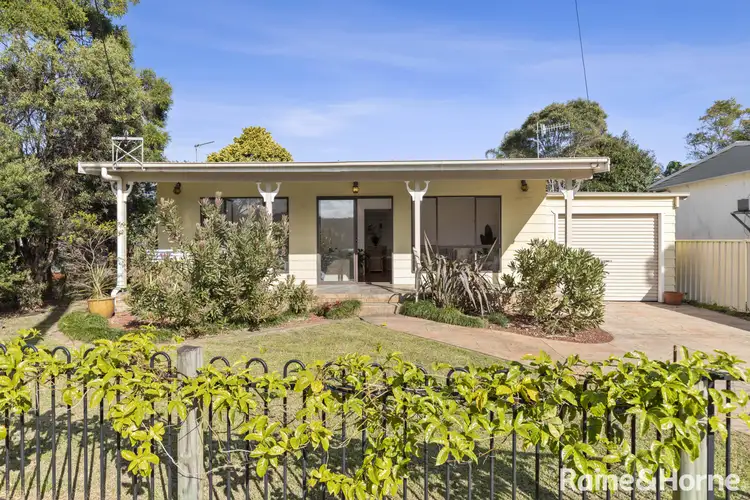 31 Rackham Crescent, Burrill Lake NSW 2539