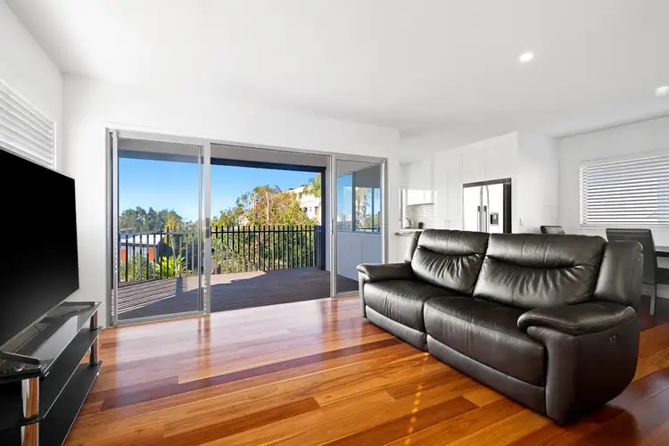 Fifth view of Homely unit listing, 1/16 Upper Gay Terrace, Kings Beach QLD 4551