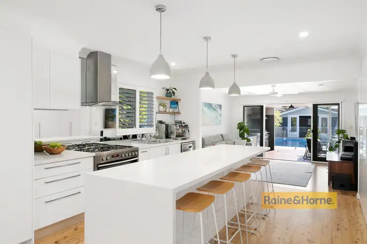 53 Mackenzie Avenue, Woy Woy NSW 2256
