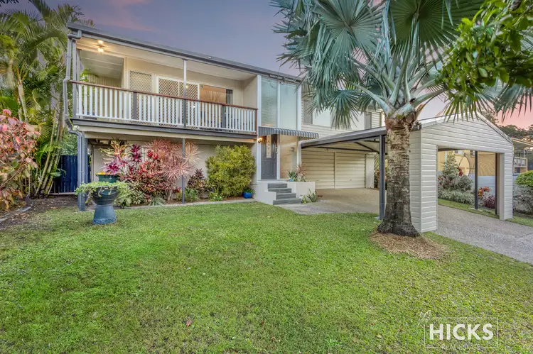 4 McQueen Street, Stafford Heights QLD 4053