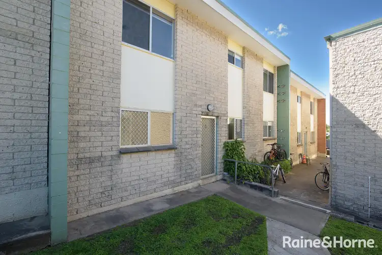 Second view of Homely unit listing, 2/131 Toolooa Street, South Gladstone QLD 4680