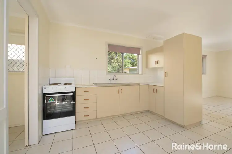 Fifth view of Homely unit listing, 2/131 Toolooa Street, South Gladstone QLD 4680