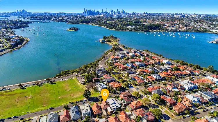 23 Nield Avenue, Rodd Point NSW 2046