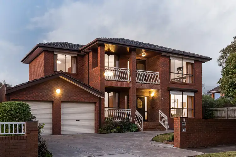 17 Thackeray Quadrant, Avondale Heights VIC 3034