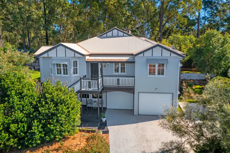 6 Osira Close, Eatons Hill QLD 4037