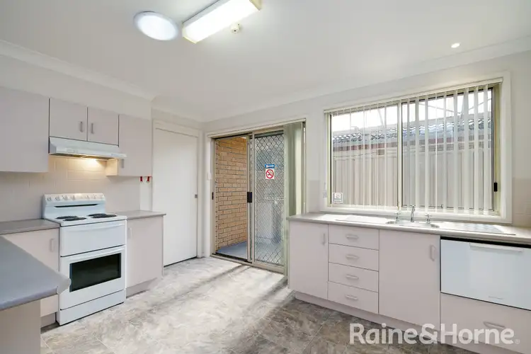 Fifth view of Homely villa listing, 1/18 Bambara Close, Lambton NSW 2299
