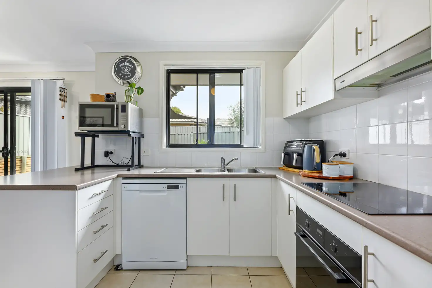 Main view of Homely house listing, 2/12 Wren Close, Tamworth NSW 2340