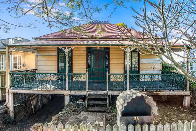 35 Bramble Terrace, Red Hill QLD 4059