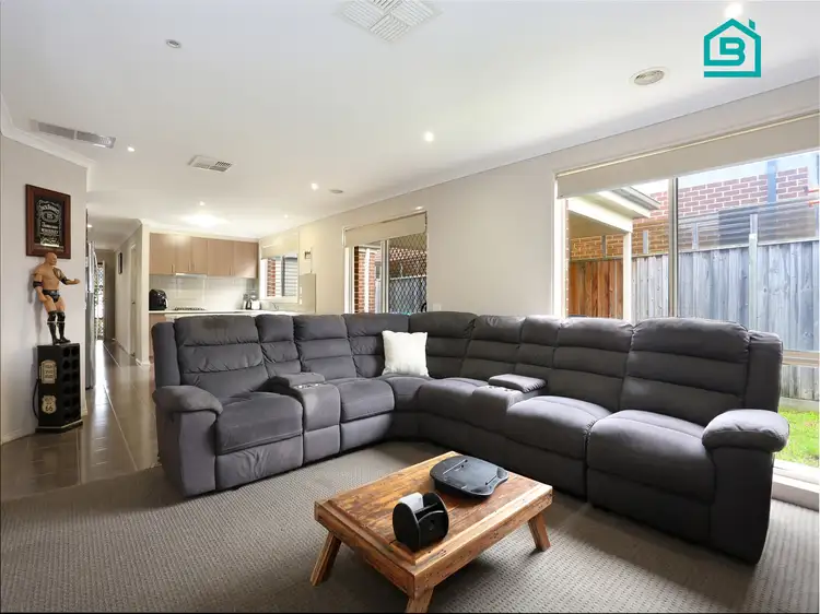 Fifth view of Homely house listing, 15 Howe Way, Cranbourne East VIC 3977