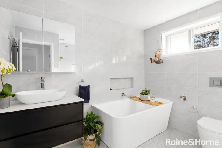 Fifth view of Homely house listing, 10 Windsor Drive, Berry NSW 2535