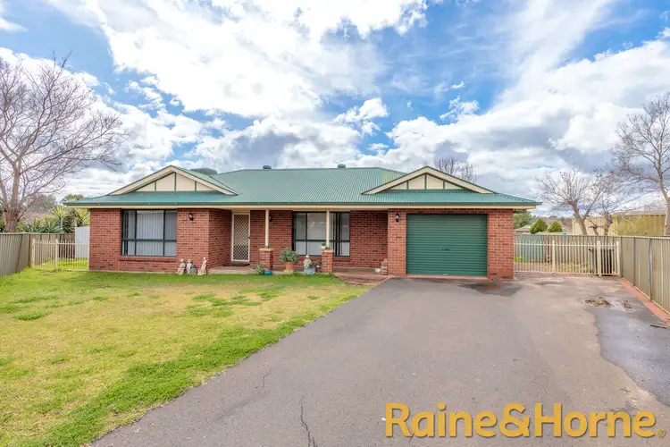 10 Websdale Drive, Dubbo NSW 2830