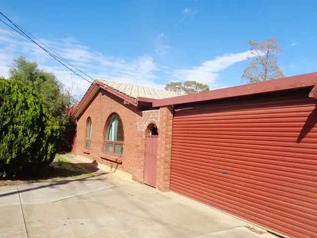 35 Clayson Road