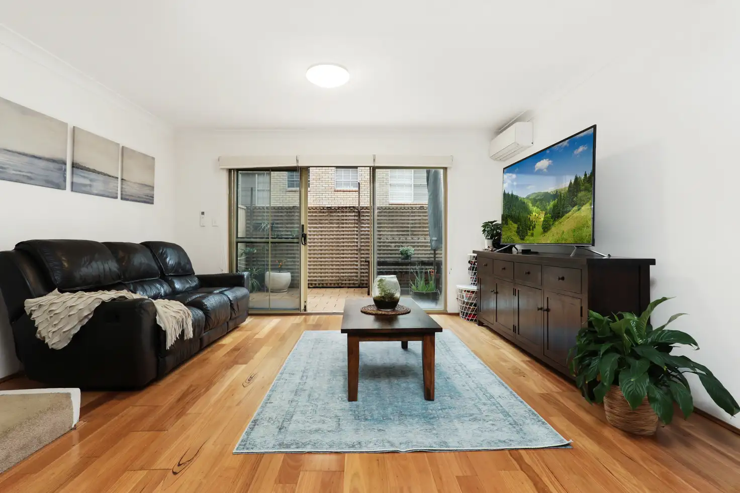 Main view of Homely townhouse listing, 6/15 Harrow Road, Bexley NSW 2207