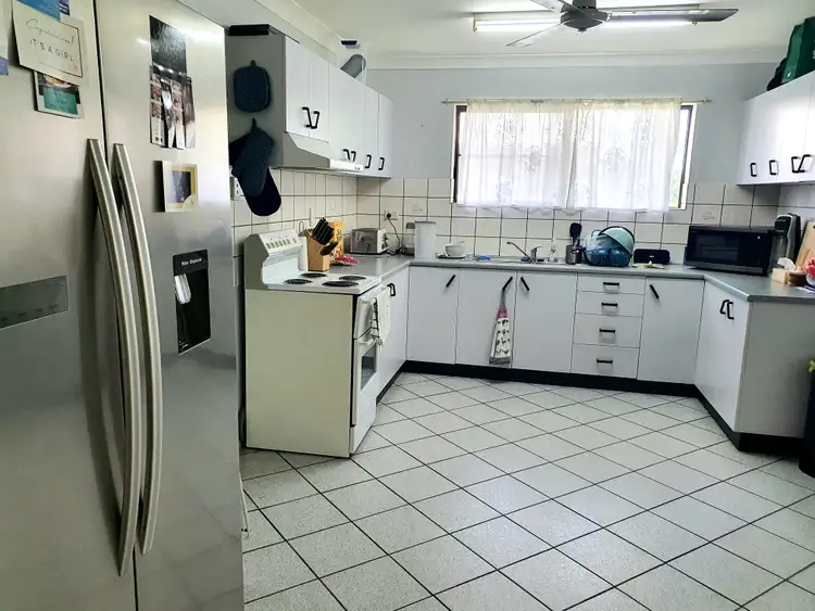 Fifth view of Homely semi-detached listing, 1 & 2/27-29 Fourth Street, Home Hill QLD 4806