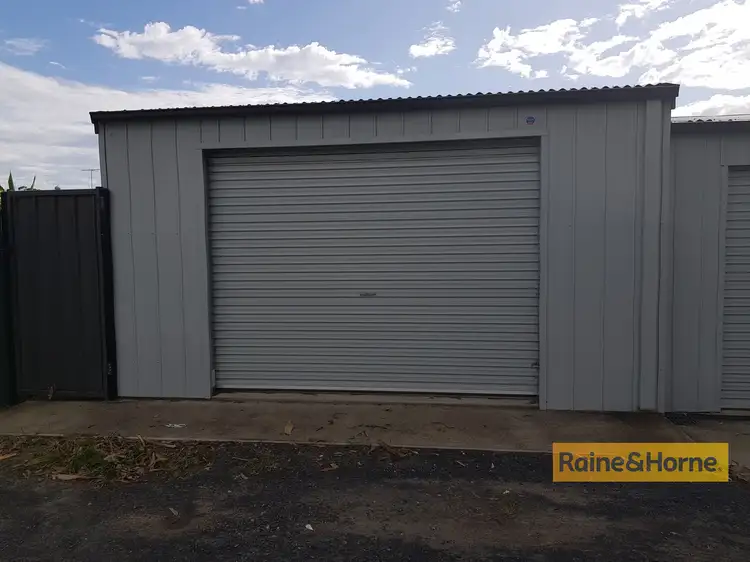 Garage 14 Crown Road