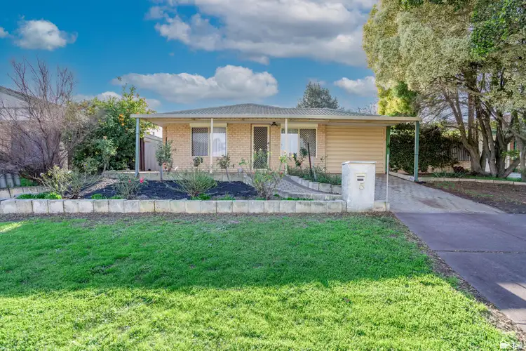 5 Barnfield Court, Seville Grove WA 6112