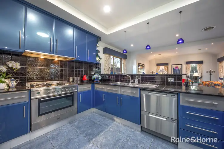 Fifth view of Homely house listing, 6 The Avenue, Sunbury VIC 3429