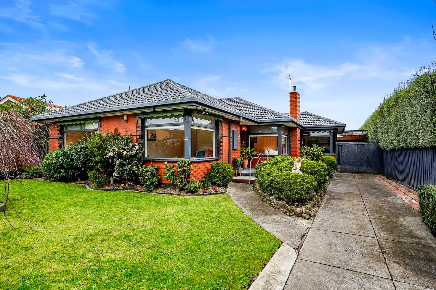 Main view of Homely house listing, 27 Palm Beach Crescent, Mount Waverley VIC 3149