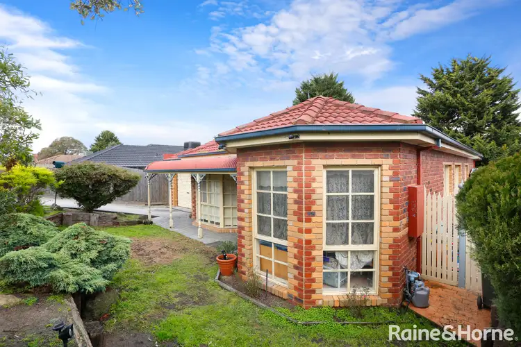 Second view of Homely house listing, 7 Hibiscus Close, Meadow Heights VIC 3048