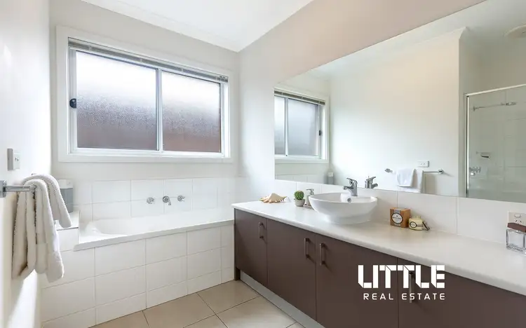 Fifth view of Homely house listing, 401 Mac Knight Wynd, Doreen VIC 3754