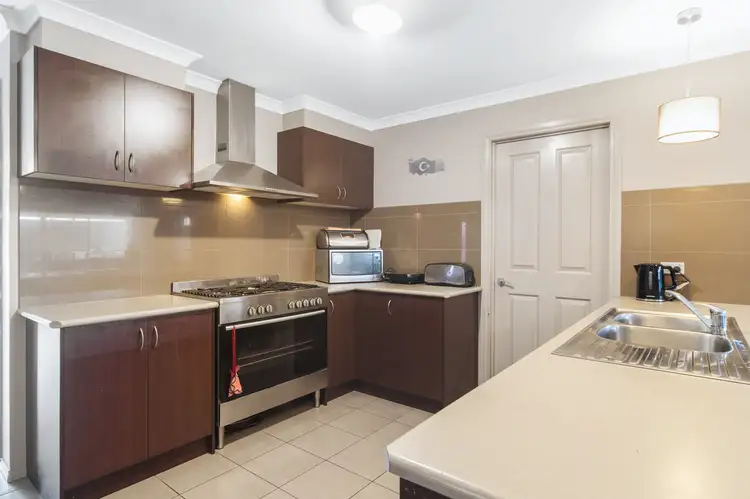 Sixth view of Homely house listing, 5 Tiarne Crescent, Hampton Park VIC 3976