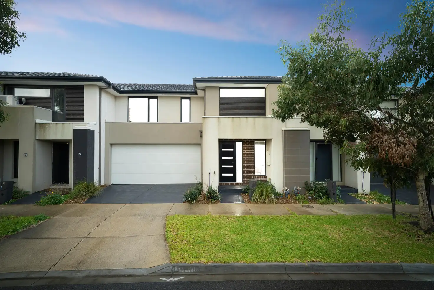 Main view of Homely house listing, 5 Allunga Way, Werribee VIC 3030