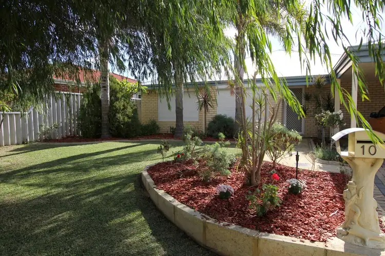 10 Dunster Way, Orelia WA 6167