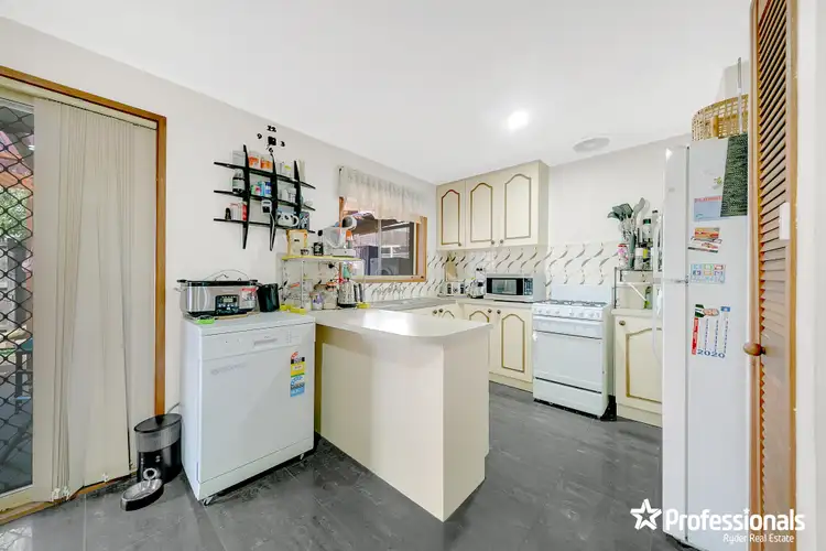 Fifth view of Homely unit listing, 3/18 Toolern Street, Melton South VIC 3338