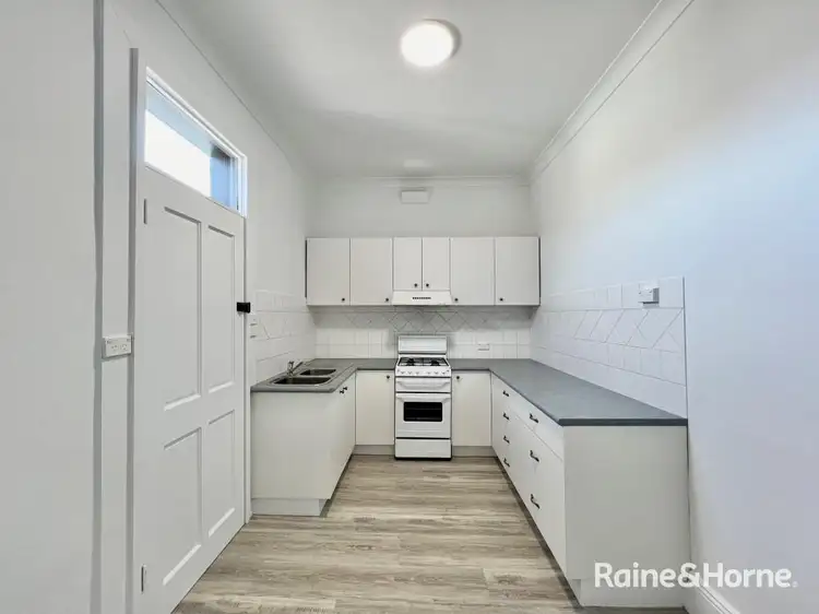 Fourth view of Homely flat listing, 2/58 Keppel Street, Bathurst NSW 2795
