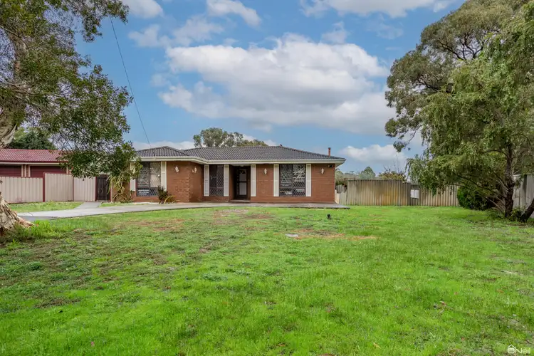 8 Culford Court, Camillo WA 6111