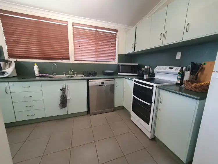 Fifth view of Homely house listing, 6 Twelfth A Avenue, Home Hill QLD 4806