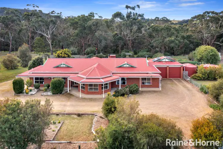 24 Stuart Court, Riddells Creek VIC 3431