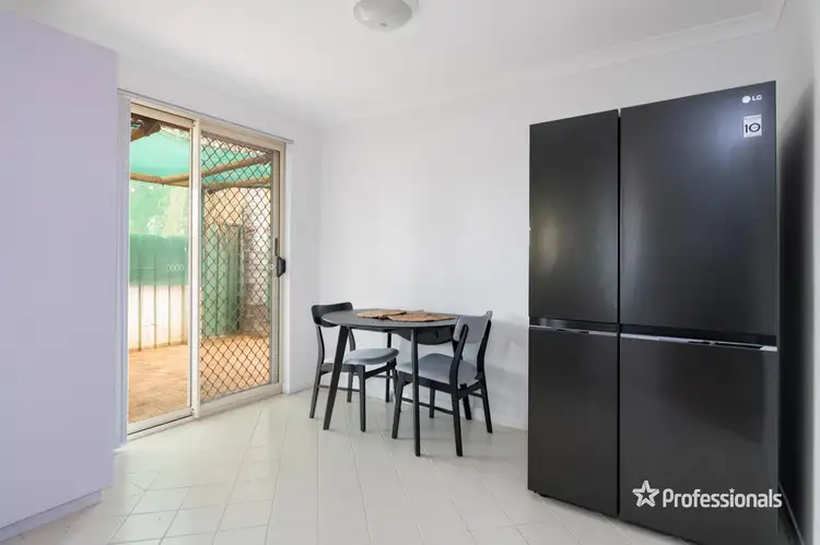 Fourth view of Homely unit listing, 5/5 Great Eastern Highway, Somerville WA 6430