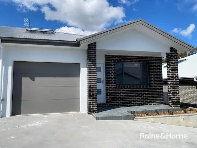 Unit 8/75-77 Churnwood Drive, Fletcher NSW 2287