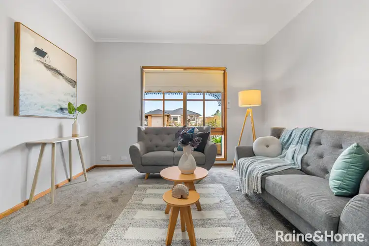 Fourth view of Homely house listing, 2 Ashmore Place, Onkaparinga Hills SA 5163