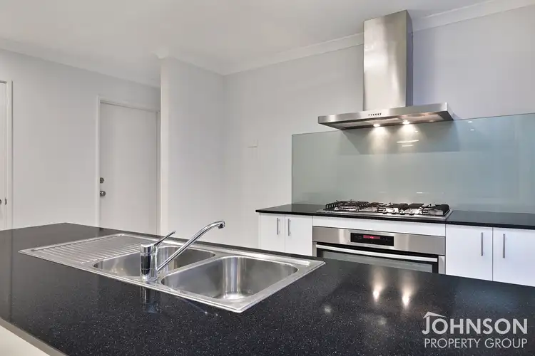 Fifth view of Homely house listing, 3/28 Nassa Way, Jindalee WA 6036