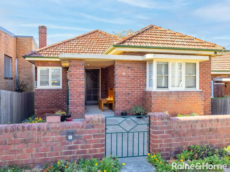 31 Keppel Street, Bathurst NSW 2795